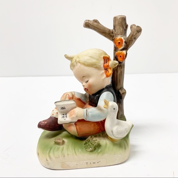 Nap Time Erich Stauffer Girl Asleep figurine 8263 - Picture 11 of 11